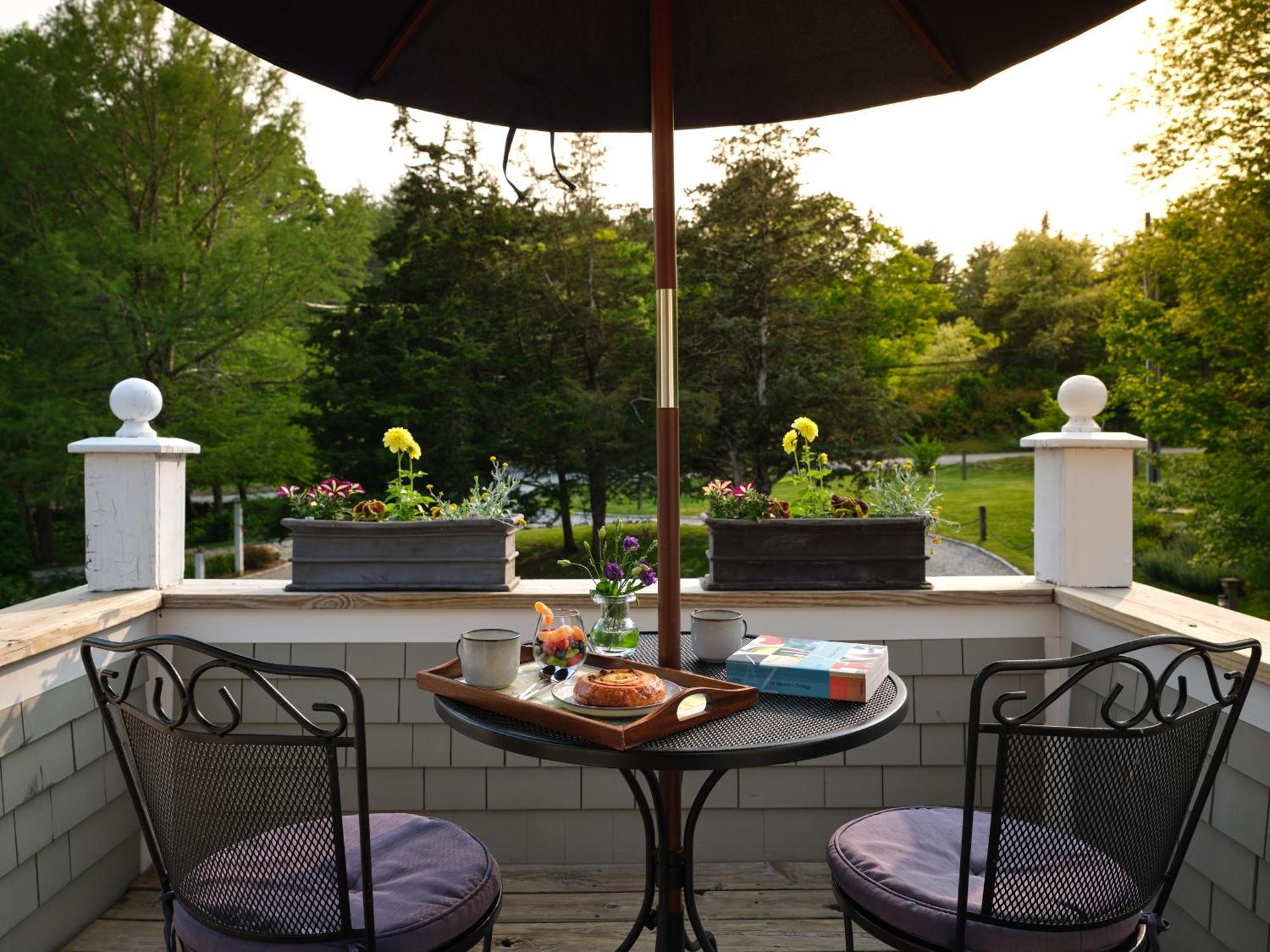 Abbey'S Lantern Hill Inn Ledyard Center Exterior foto