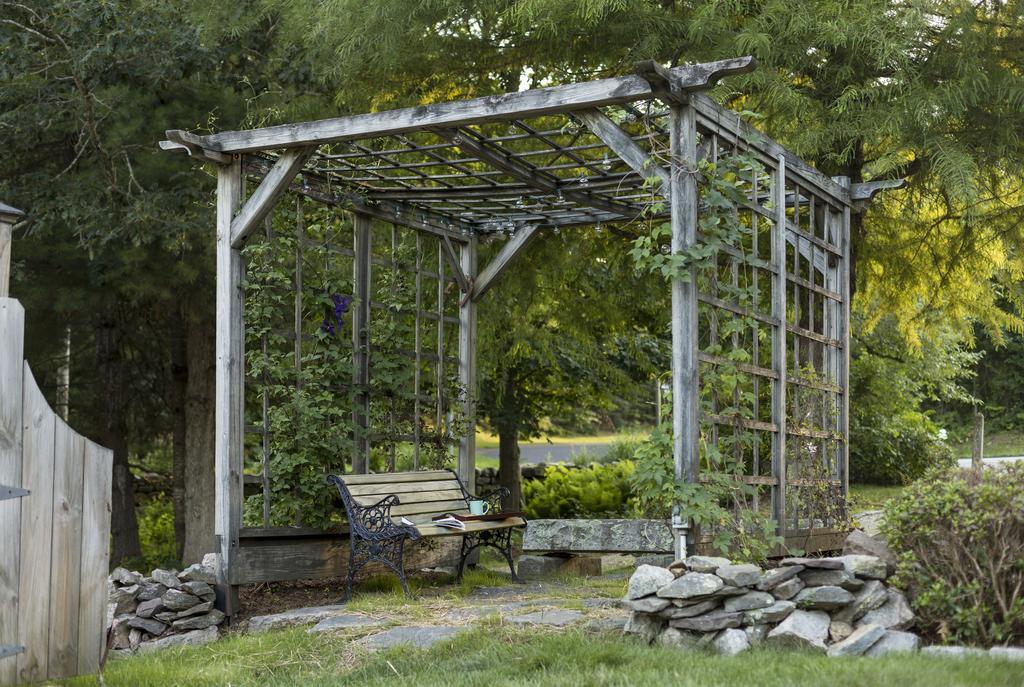 Abbey'S Lantern Hill Inn Ledyard Center Exterior foto