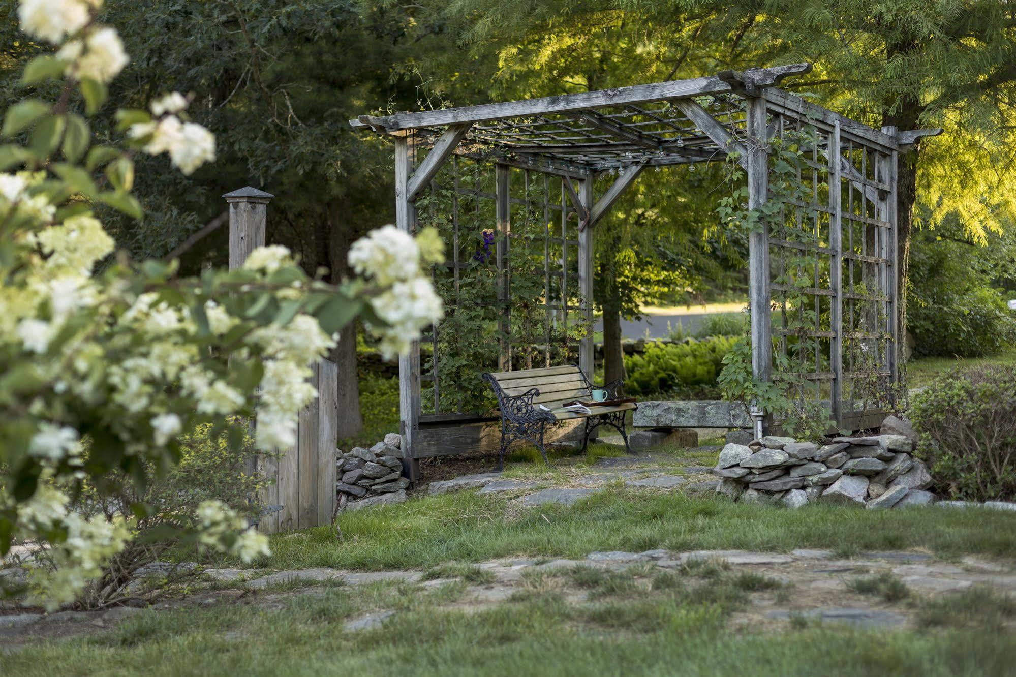 Abbey'S Lantern Hill Inn Ledyard Center Exterior foto